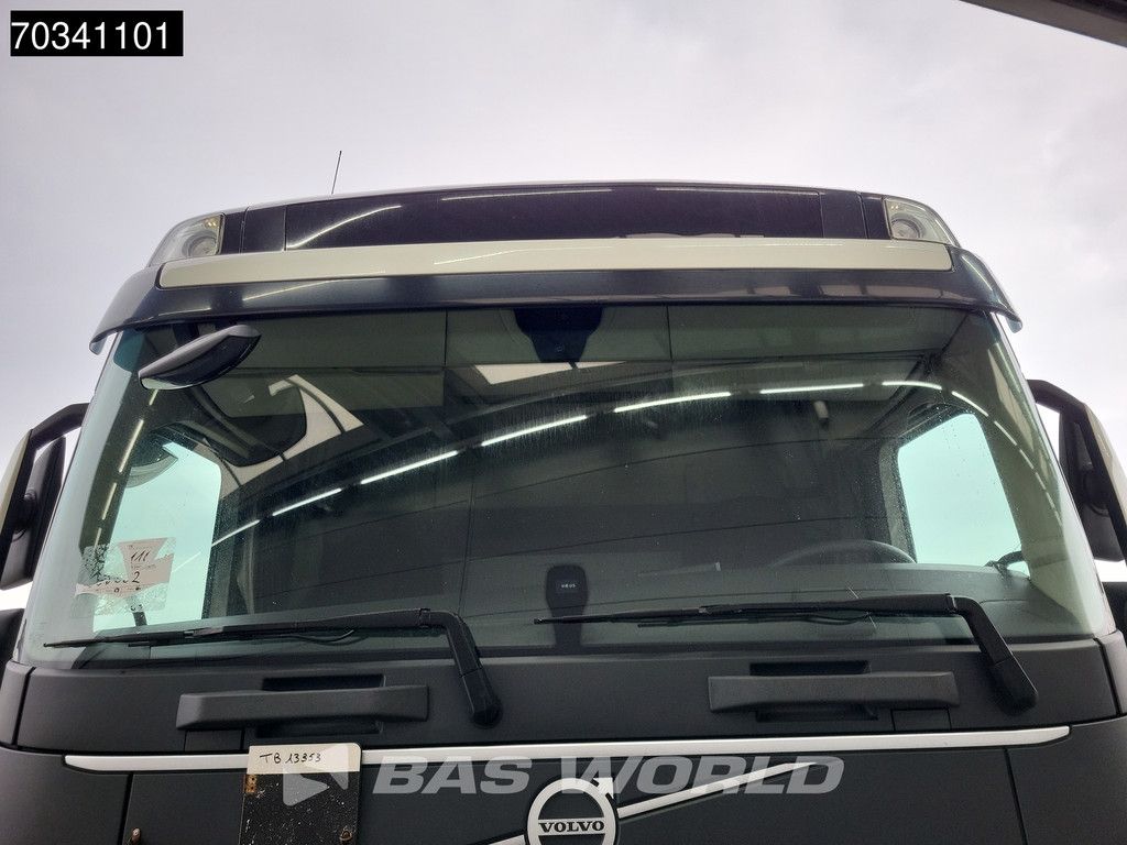 Volvo FM 460 4X2 Globe APK 09-2027 2x Tanks Navi
