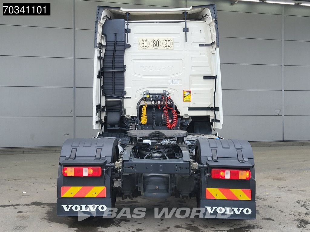 Volvo FM 460 4X2 Globe APK 09-2027 2x Tanks Navi