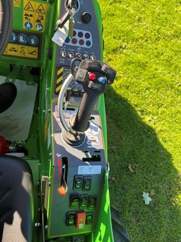 Nieuwe AVANT 760i TDL+ kniklader met hefhoogte 3,1 m