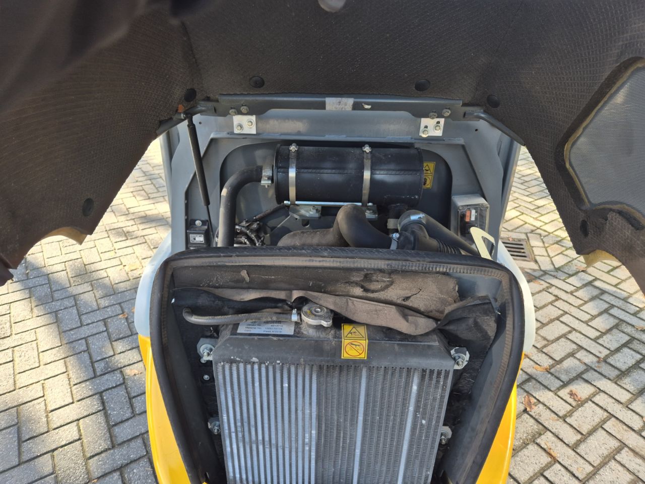 KRAMER 5025 minishovel met 4-wiel besturing