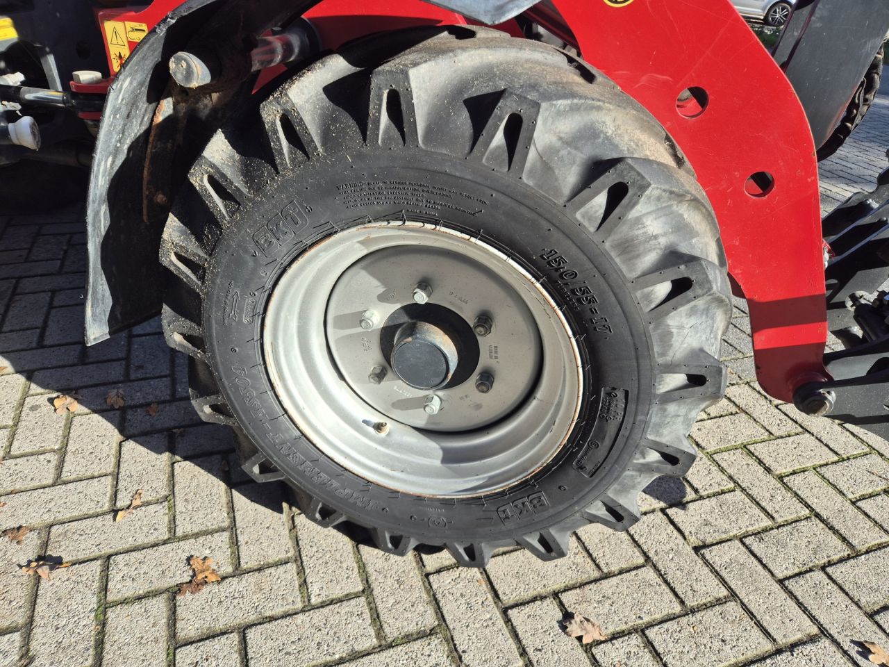 Gebruikte SCHÄFFER 4670 wiellader met gewicht van 3150 kgs