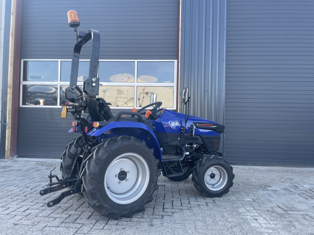 Farmtrac H22