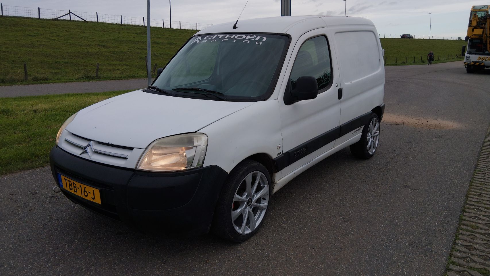 Nette Citroën berlingo 1.6 HDI MMBS elektronisch begrenst