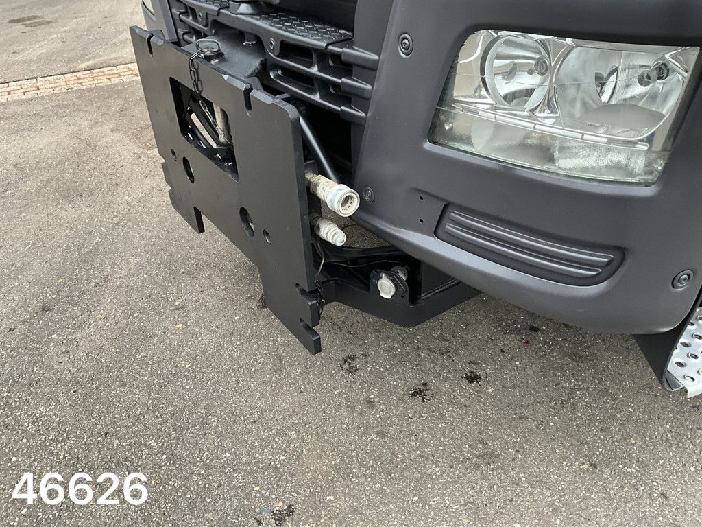 Man TGS 18.360 4x4 Euro 6 HMF 12 Tonmeter laadkraan