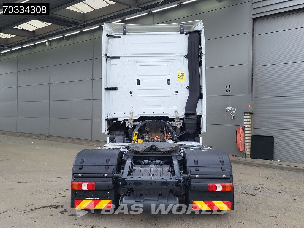 Mercedes Actros Actros 1948 4X2 BigSpace Mega Retarder 2x Tanks Standklima Navi ACC