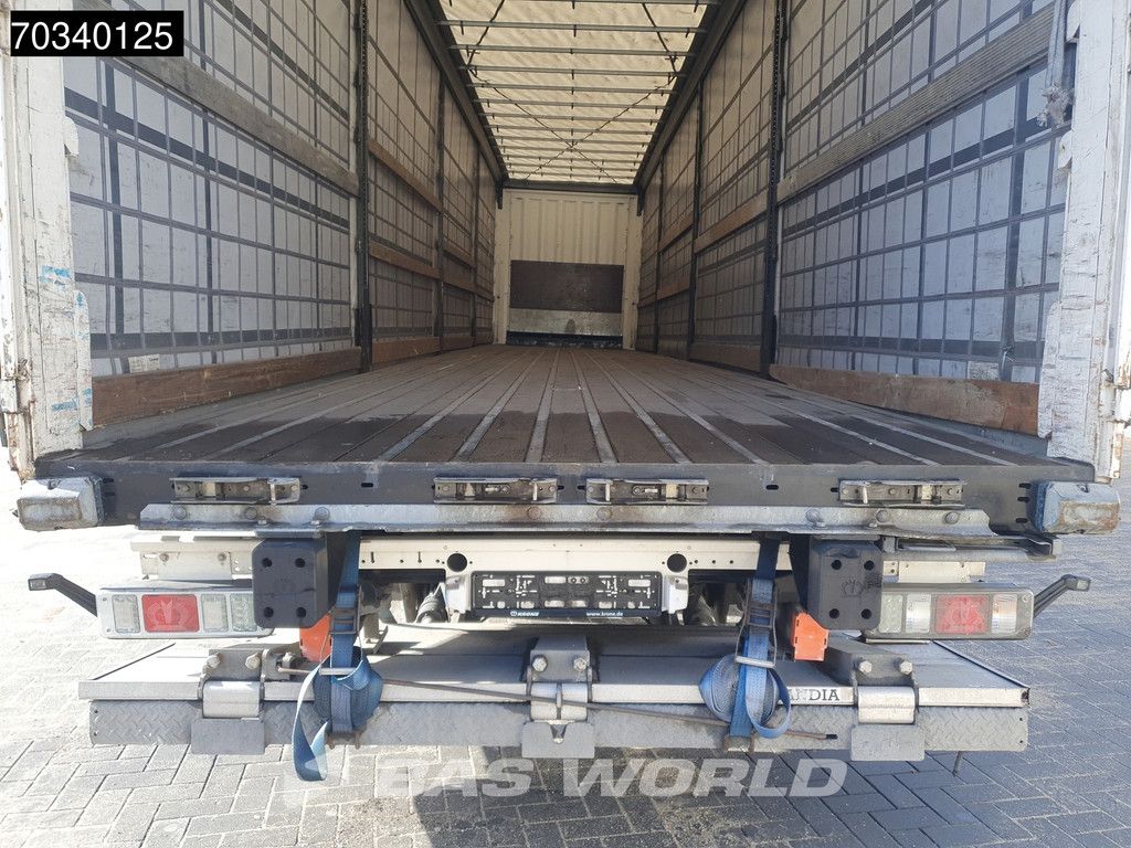 Krone SD 3 axles Lift Axle Sliding Roof Hardwood Omega