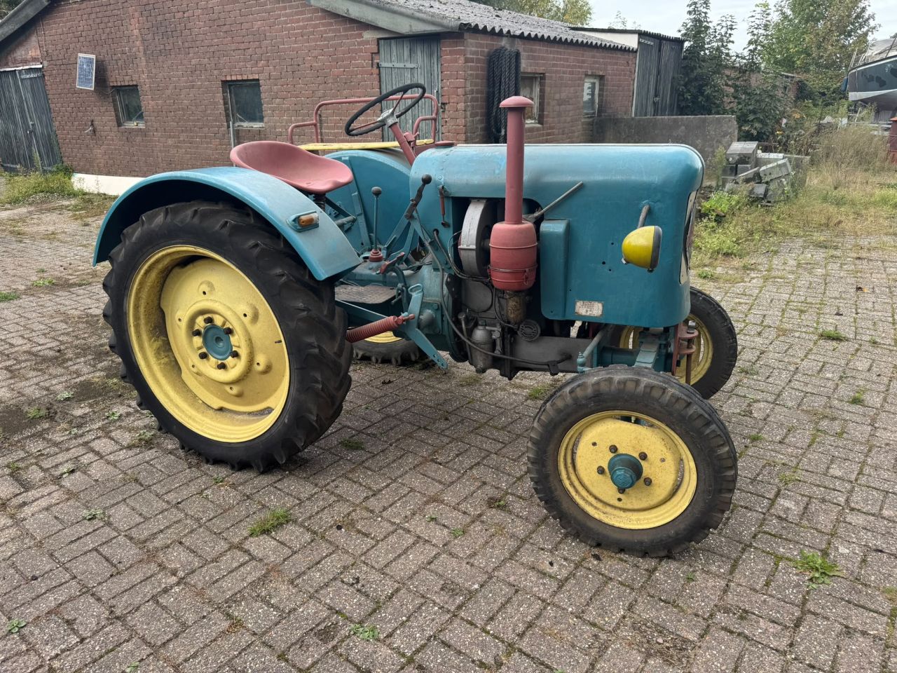 Eicher EK15 II