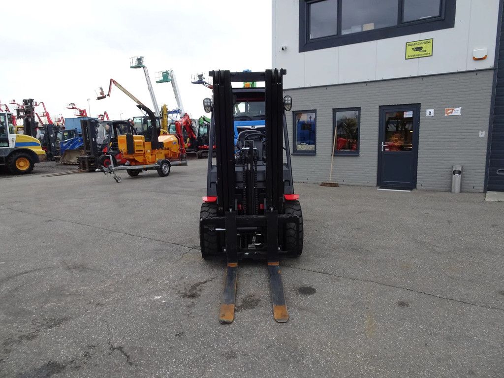 Manitou MI 30 MI30