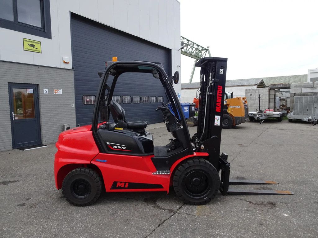 Manitou MI 30 MI30