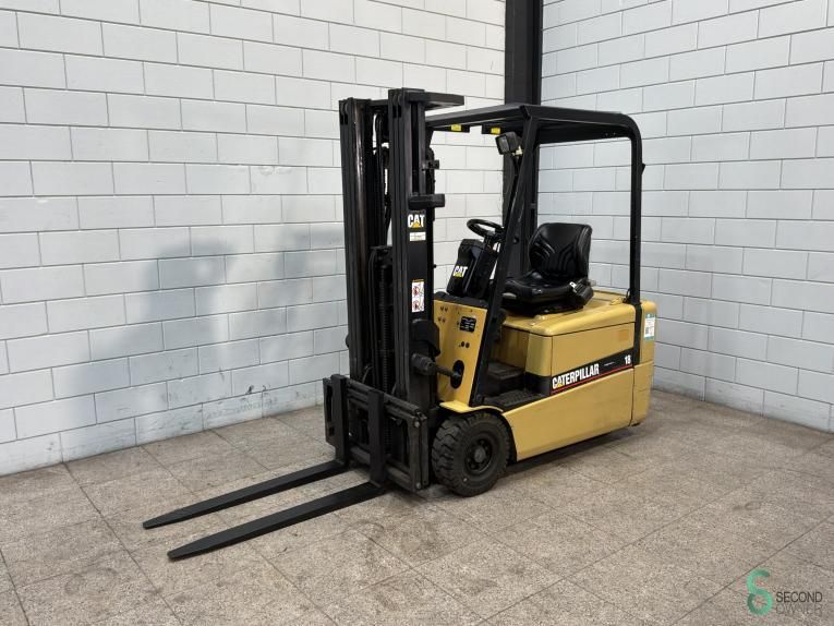 Gabelstapler Elektrisch Caterpillar EP18K 2000