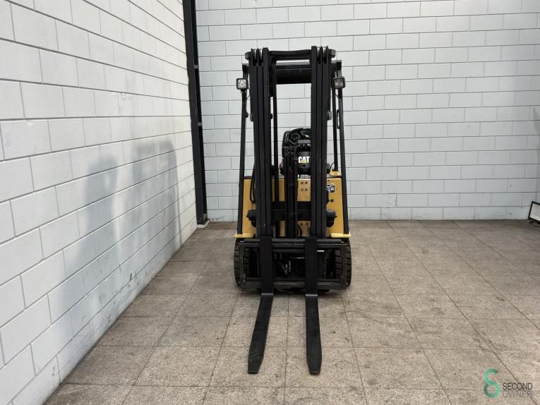 Gabelstapler Elektrisch Caterpillar EP18K 2000