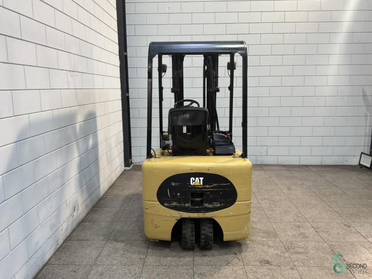 Gabelstapler Elektrisch Caterpillar EP18K 2000