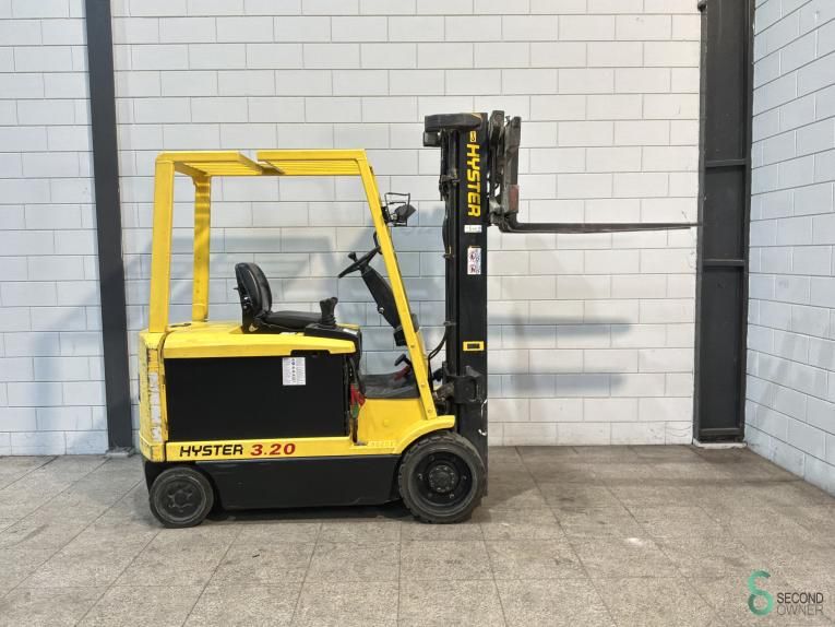 Gabelstapler Elektrisch Hyster E 3.20 XM 2002 Triplex