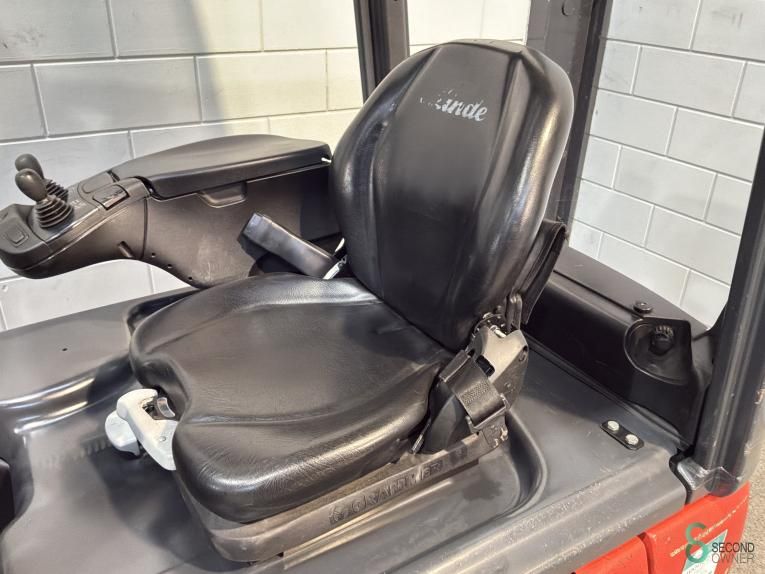 Forklifts Electric Linde E 18 2019