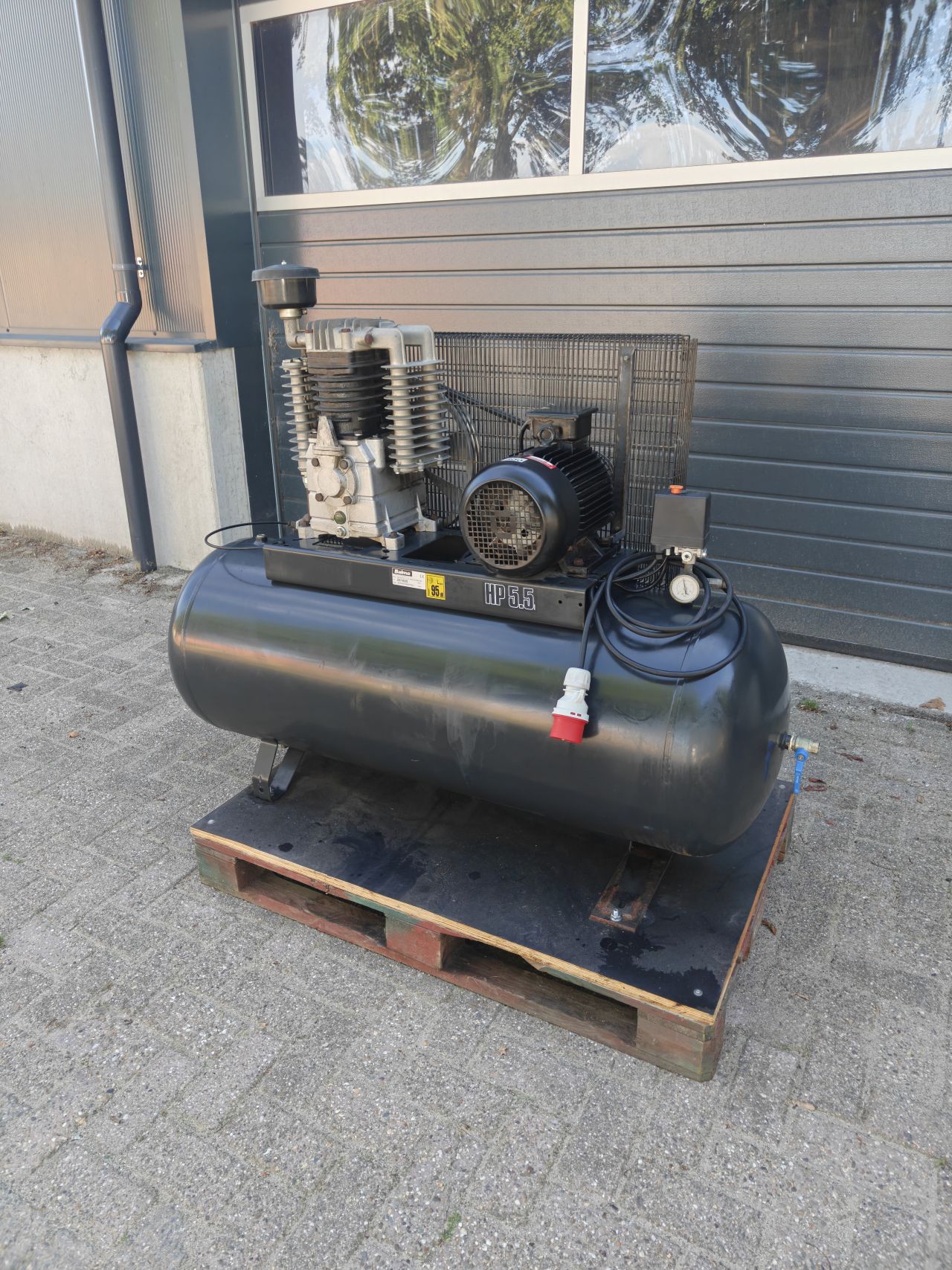Balma compressor NS39-270 5.5 KW 650L/Min
