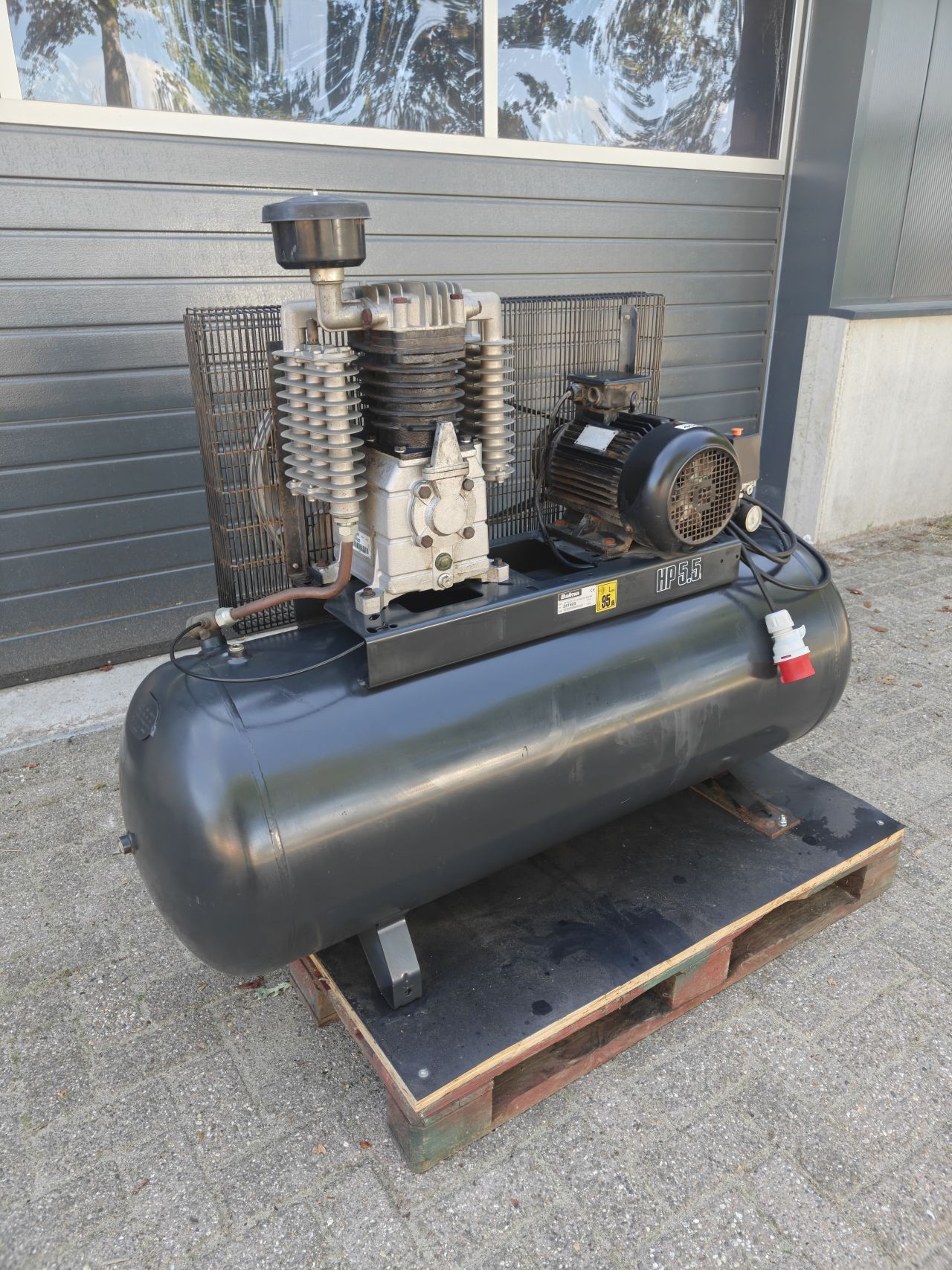 Balma compressor NS39-270 5.5 KW 650L/Min