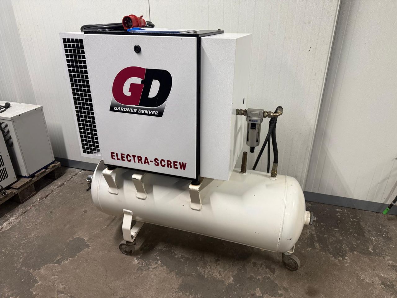 Gardner Denver schroefcompressor 4Kw 500L/min