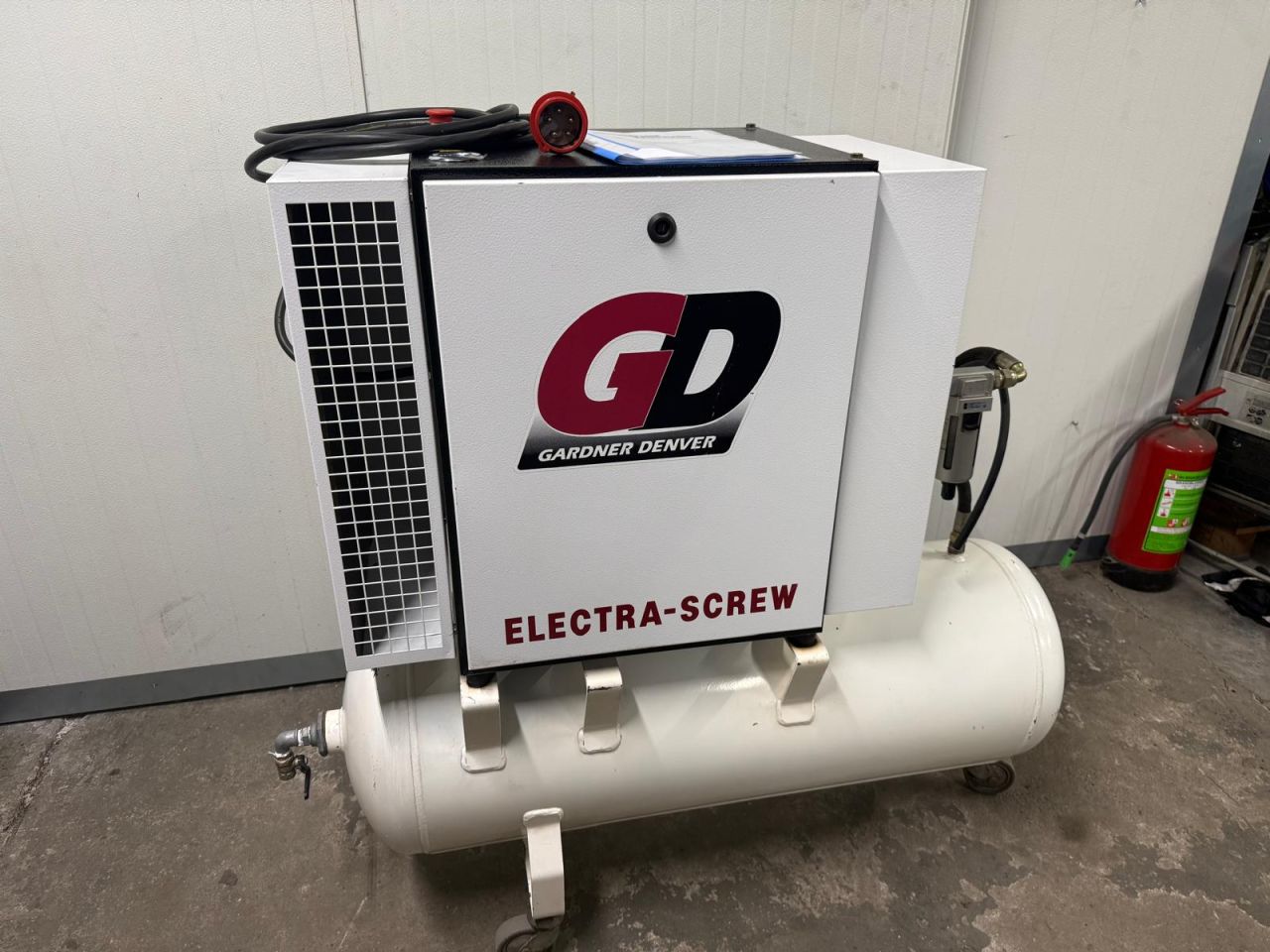 Gardner Denver schroefcompressor 4Kw 500L/min