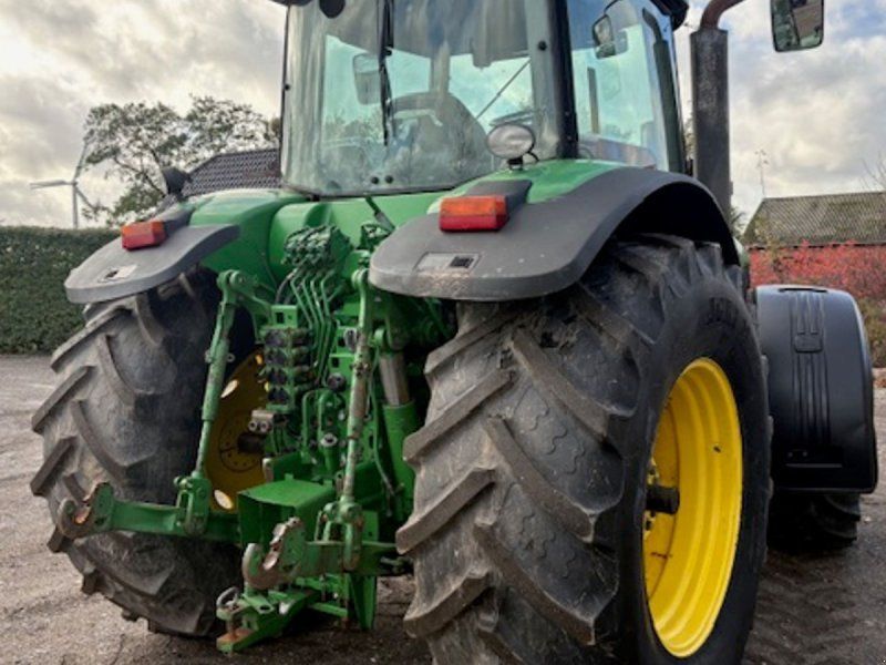 John Deere 7820 Auto Power MED FRONTLIFT, TLS, ISOBUS, MM