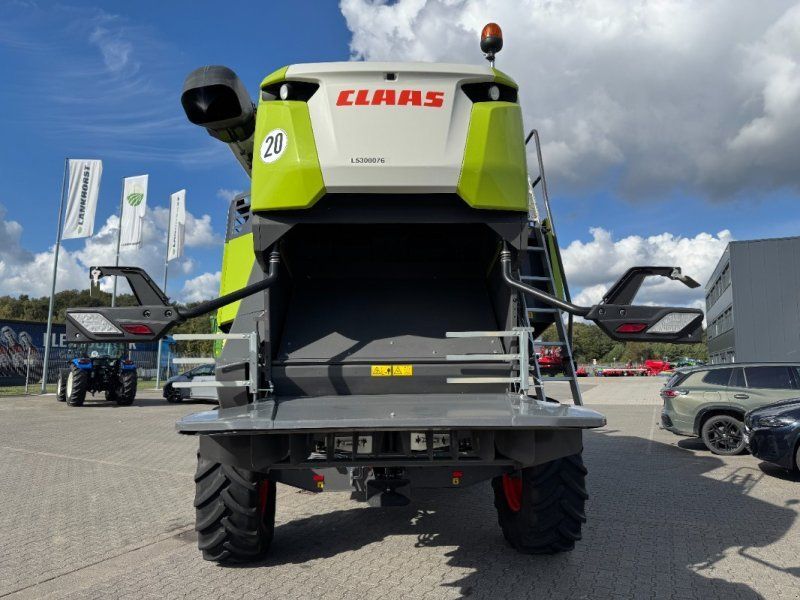 Claas TRION 520 inkl. V620