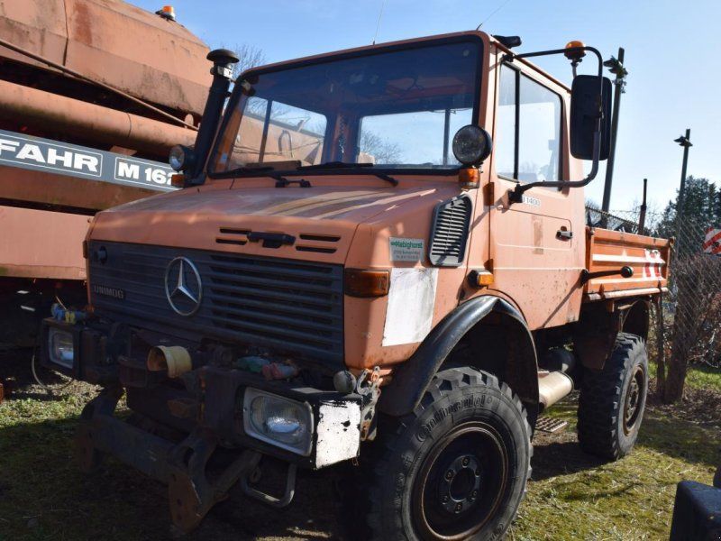 Mercedes-Benz Unimog U1400