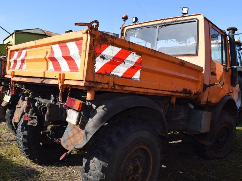 Mercedes-Benz Unimog U1400