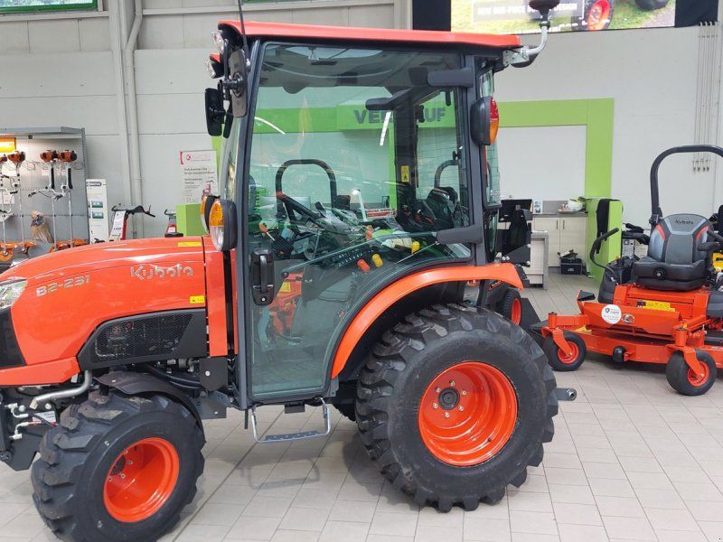 Kubota B2-231 H CAB