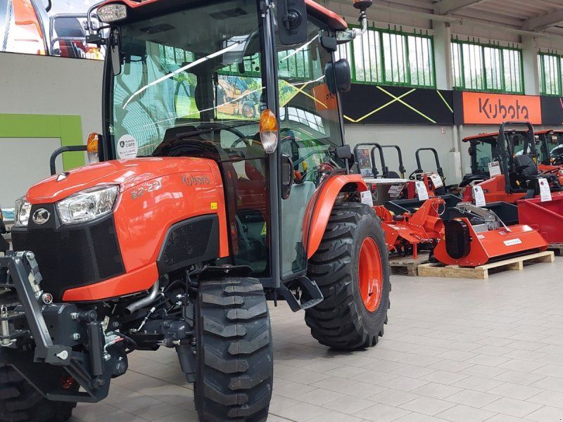 Kubota B2-231 H CAB