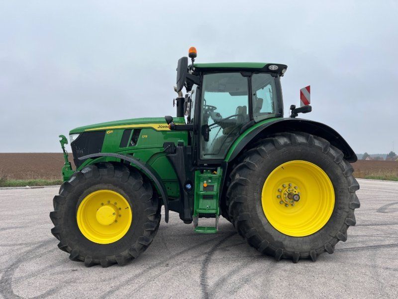 John Deere 6R175