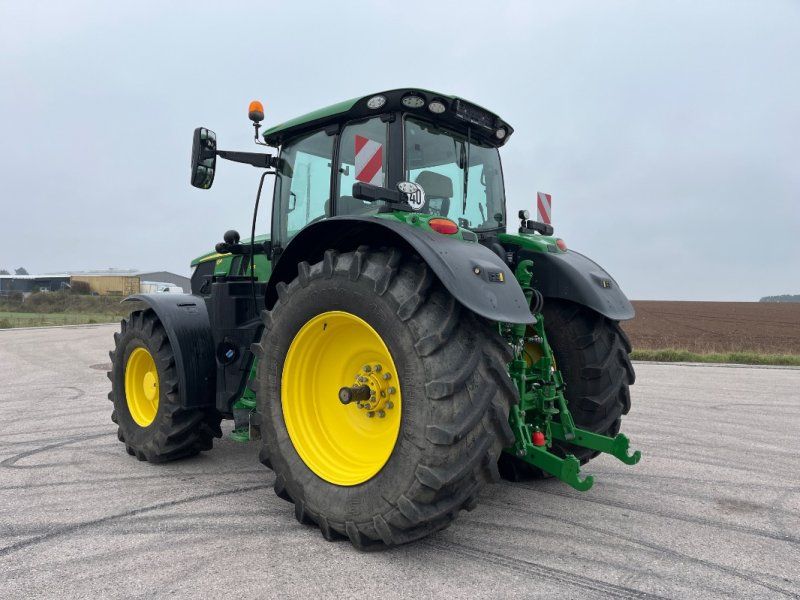 John Deere 6R175