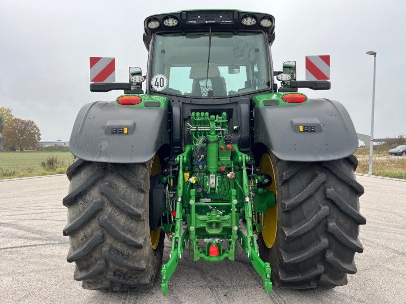 John Deere 6R175