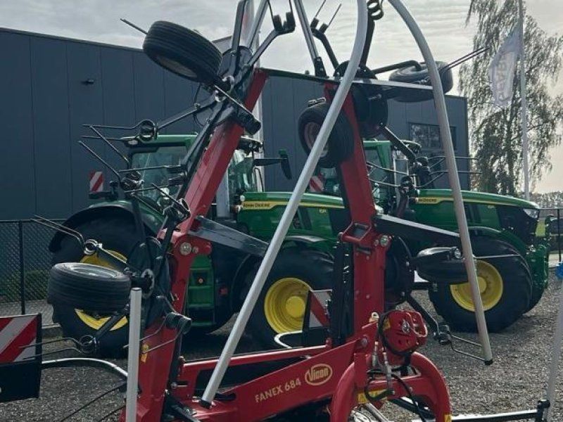 Vicon Fanex 684