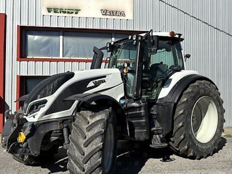 Valtra T 195