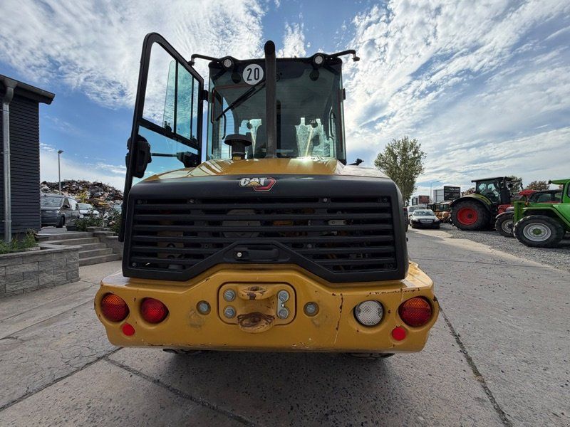 Cat 908 M