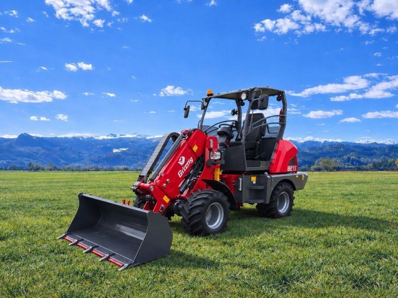 Grizzly 812 Tele elektro Hoflader 4WD 1200kg Hub