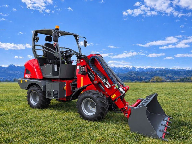 Grizzly 812 Tele elektro Hoflader 4WD 1200kg Hub
