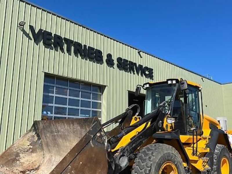 JCB 437 S5 HT