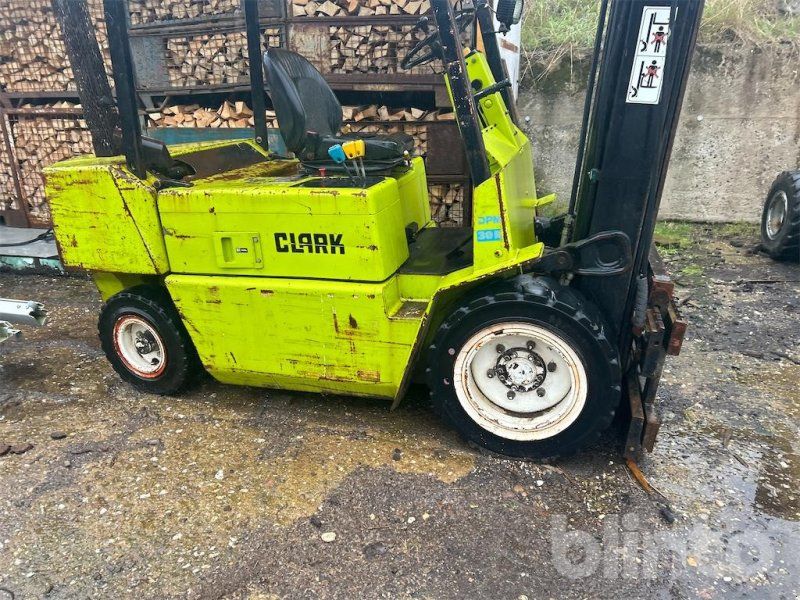 Clark DPM 30 N