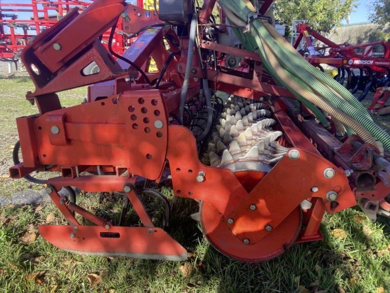Kuhn CD 400 + ACCORD SÄCOMPACTOR