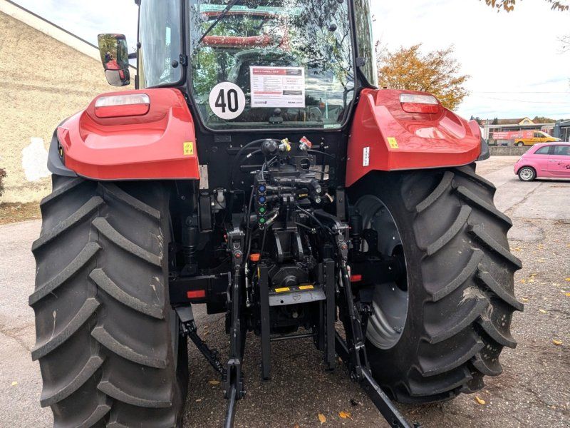 Case IH Farmall 120 M