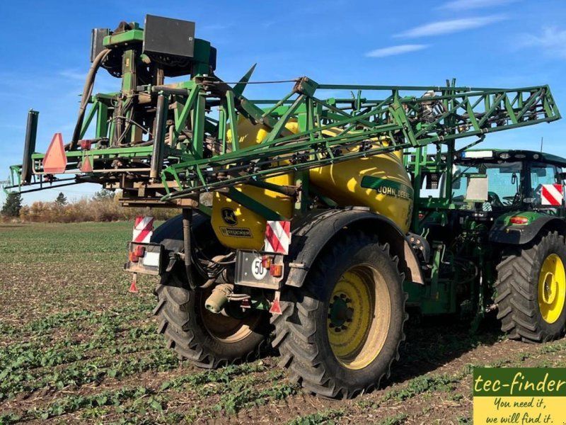 John Deere 840