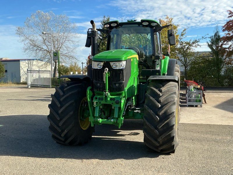 John Deere 6M 180