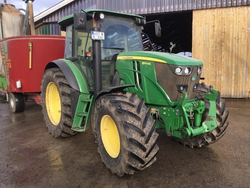 John Deere 6100MC