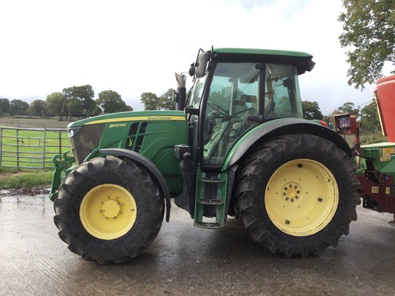 John Deere 6100MC