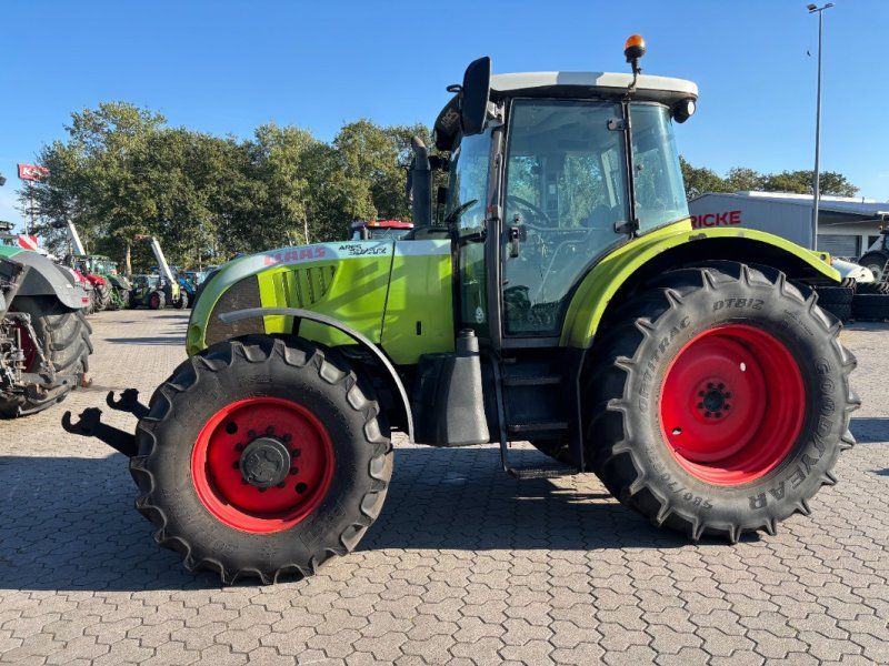 Claas Ares 697