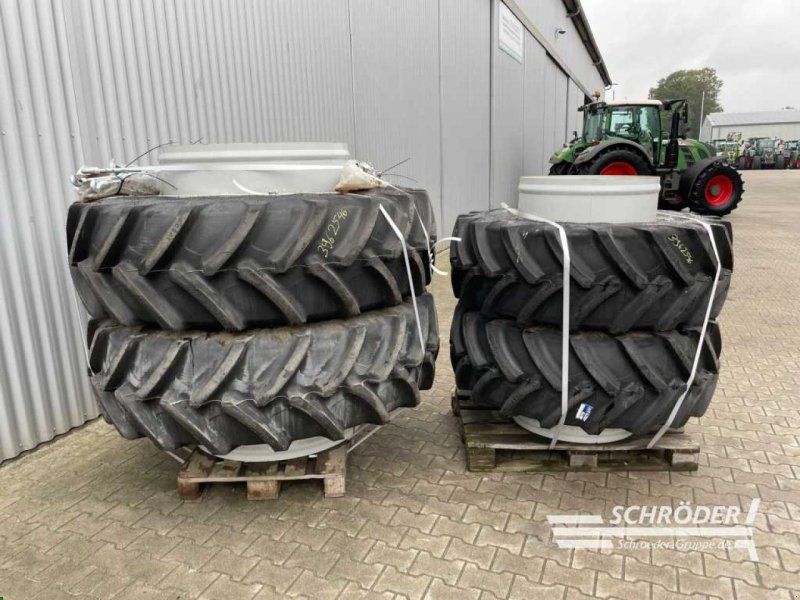 Ceat 480/70 R28 + 520/85 R38