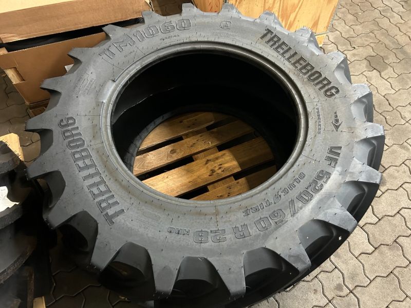 Trelleborg VF 520/60 R 28; 149 D, TL, TM1060