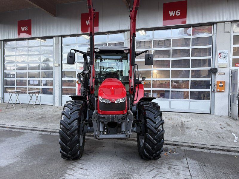 Massey Ferguson 5612 Dyna 6