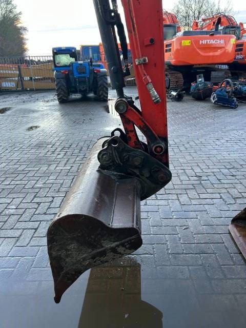 Kubota U 36-4