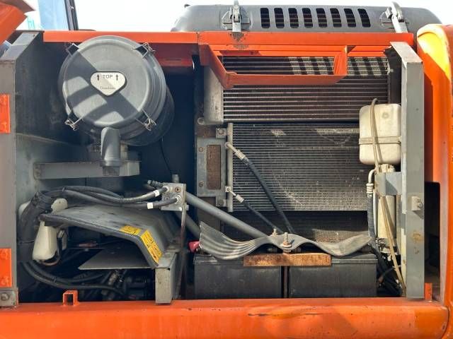 Hitachi ZX 160 W